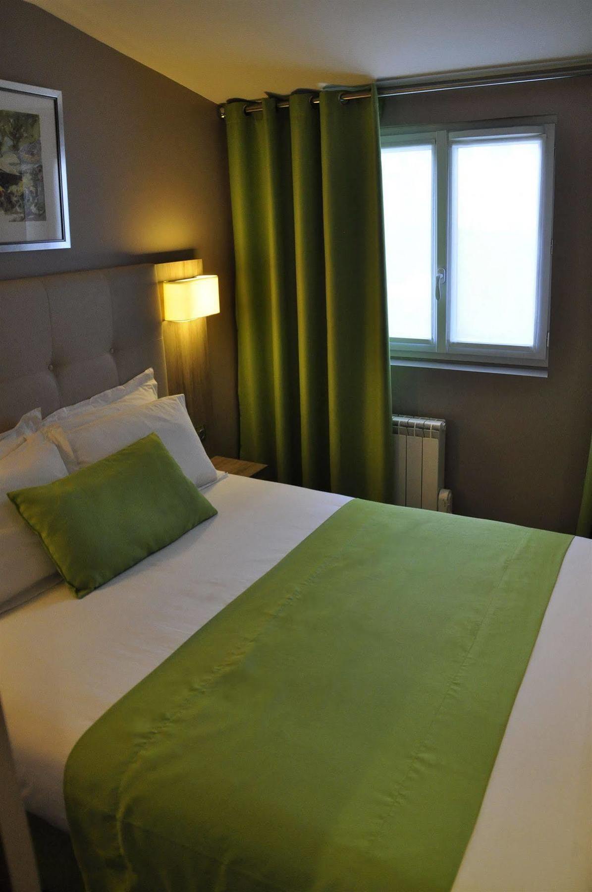 Hotel Floridor Etoile Aulnay-sous-Bois Eksteriør bilde