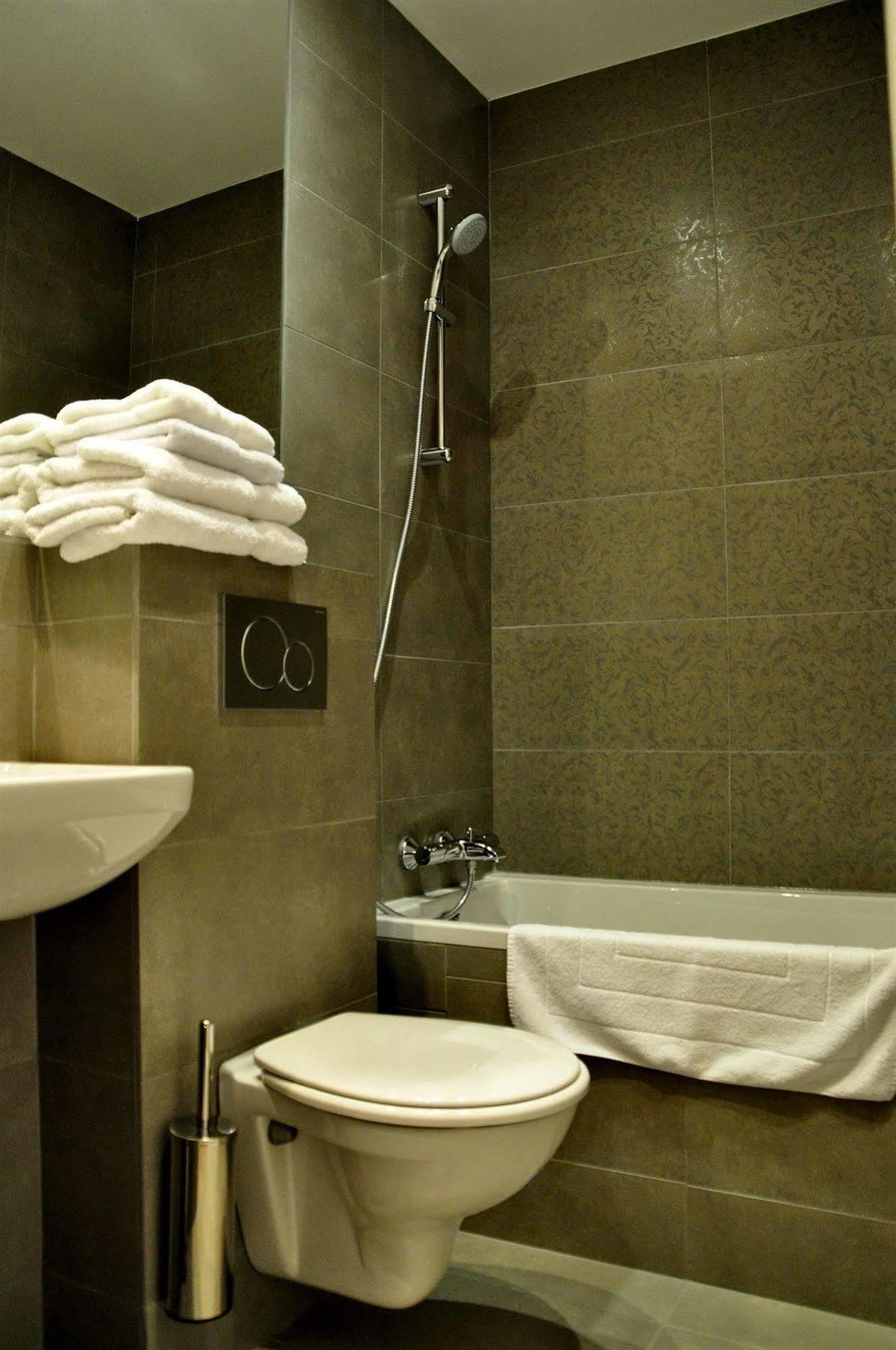 Hotel Floridor Etoile Aulnay-sous-Bois Eksteriør bilde